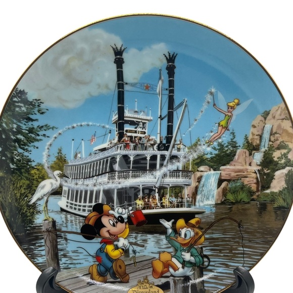 Disney Bradford Exchange Mark Twain Riverboat Disneyland Collector Plate - Picture 3 of 6